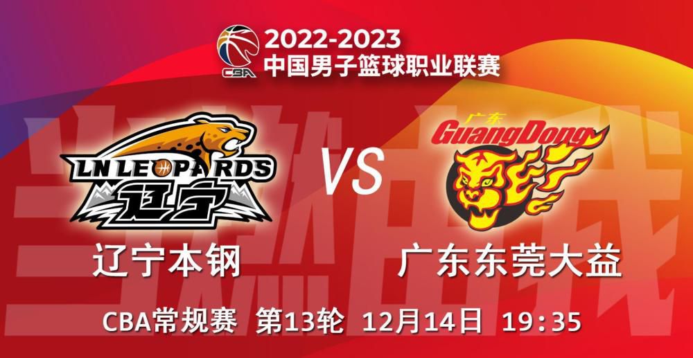 紧接着，第三杯，宋婉婷俏脸红扑扑的，说：这杯酒，敬叶先生出神入化的本事，我今日见了叶先生治病救人的能耐，愈发断定，当初您引雷劈死于静海，不是偶然，叶先生您要不要自己说说？叶辰随意的笑了笑，高深莫测的说道：是不是偶然，老天爷心里清楚便可，至于你我凡人，只能说天机不可泄露。